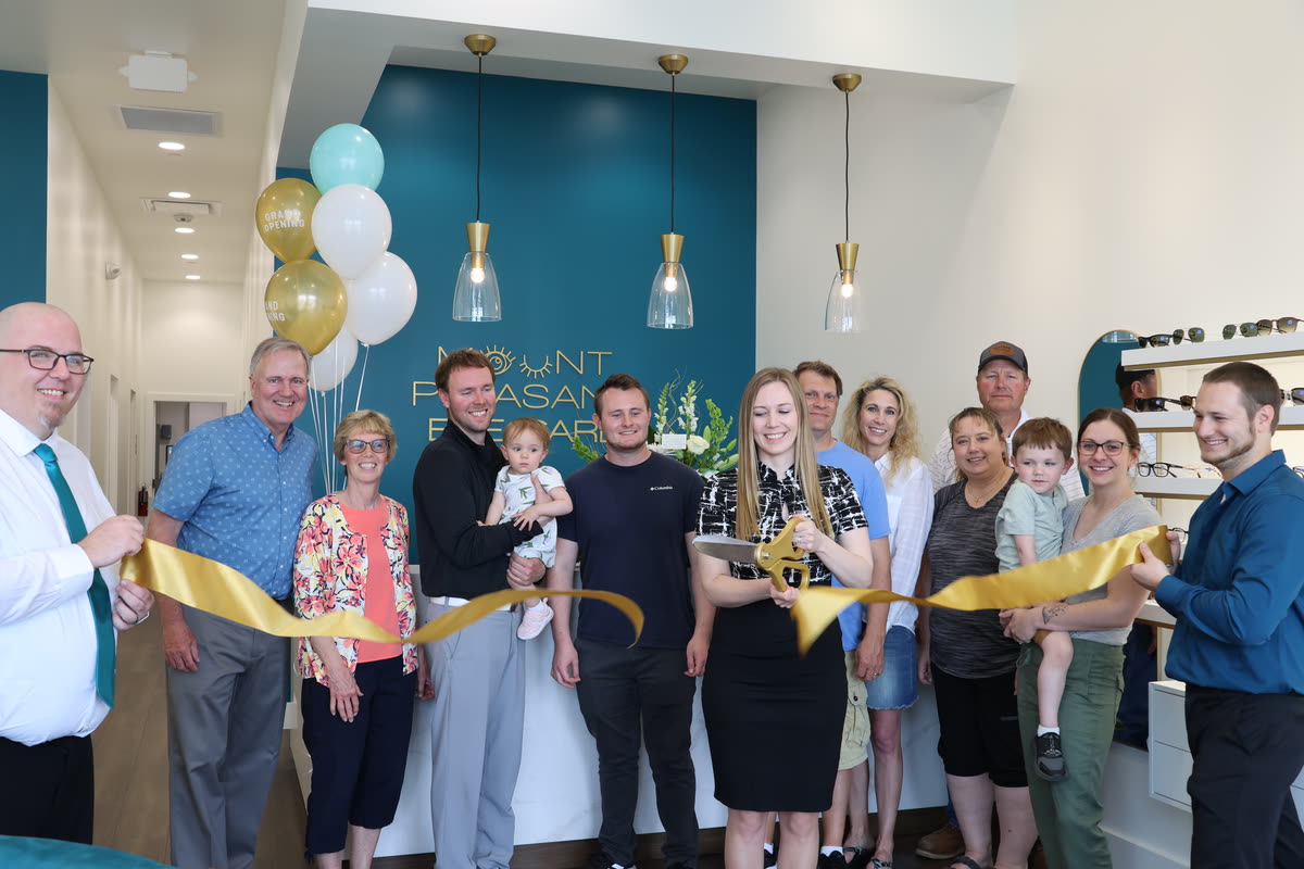 Cutting the ribbon at the Mount Pleasant Eye Care grand opening